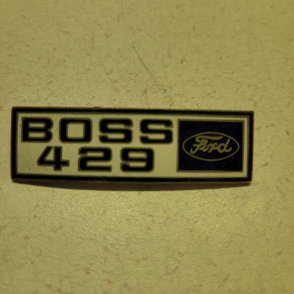 BOSS 429 - hat pin . lapel pin , tie tac , hatpin Blue White - Picture 1 of 3